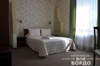 Отель Bordo Business House Херсон Стандартный двухместный номер с 1 кроватью или 2 отдельными кроватями-5