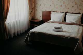 Отель Bordo Business House Херсон Стандартный двухместный номер с 1 кроватью или 2 отдельными кроватями-1